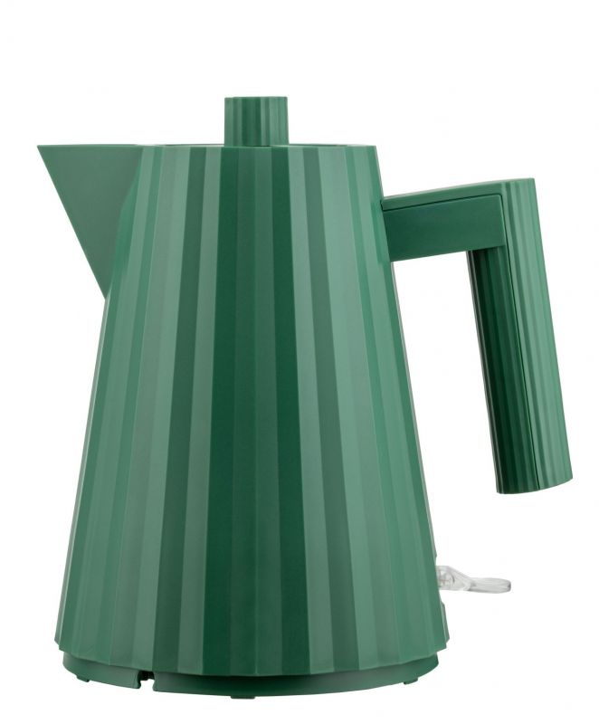 Grüner Alessi Plissé Wasserkocher mit gerippter Oberfläche und markantem Griff. Design Wasserkocher für die Küche.